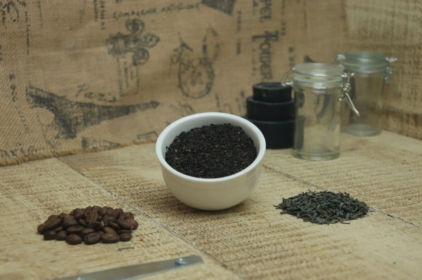 Keemun Gold China Black Tea: A Luxurious Winey and Fruity Blend